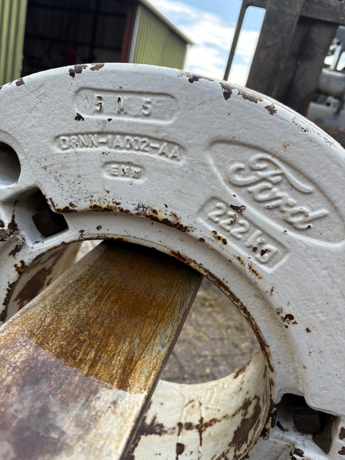 Wielgewichten Ford, Ophalen