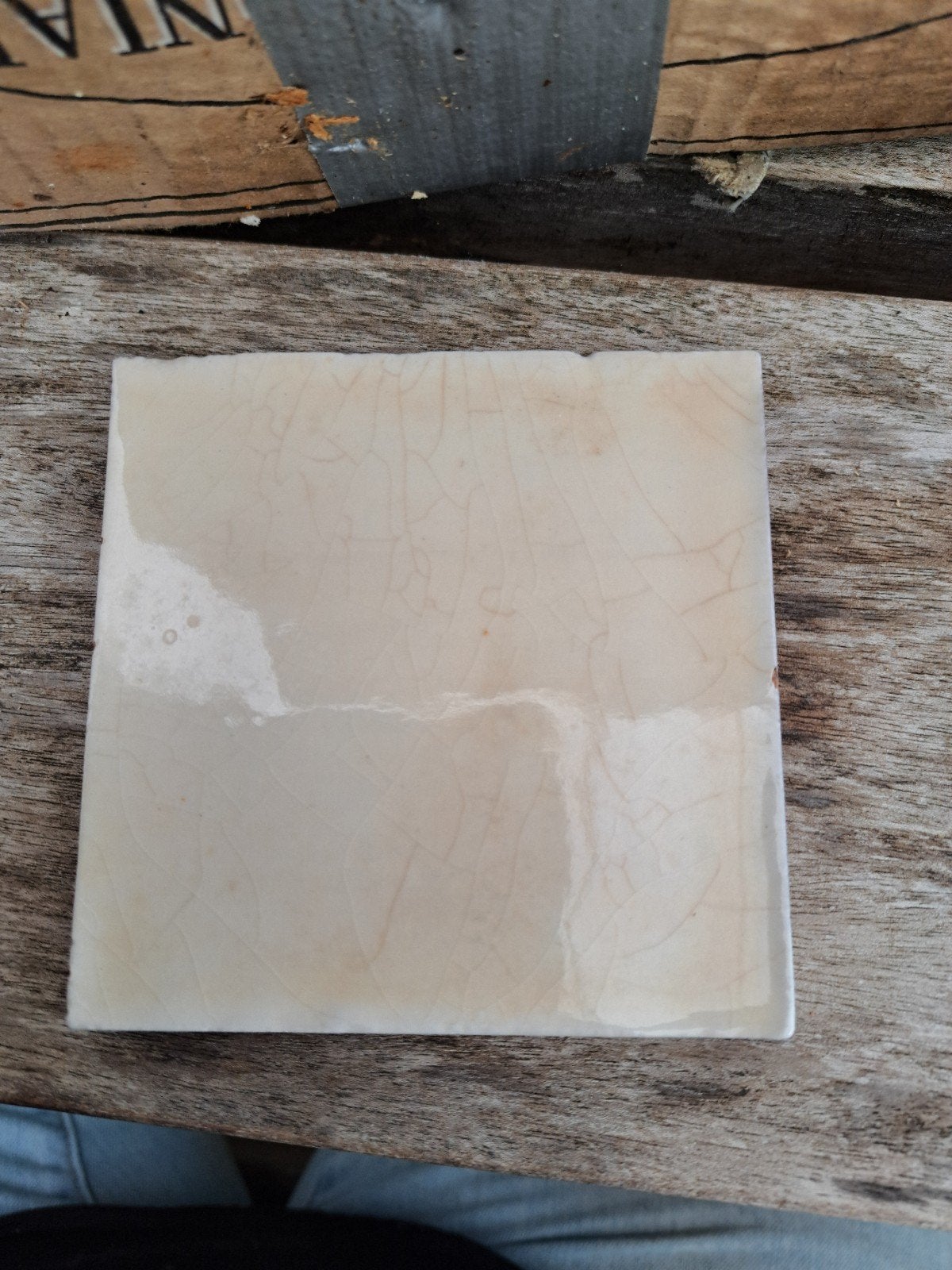 L'Antic Colonial tegel - Crème wit met craquelé, Doe-het-zelf en Verbouw, Tegels, Ophalen, Nieuw, Minder dan 20 cm, Minder dan 20 cm