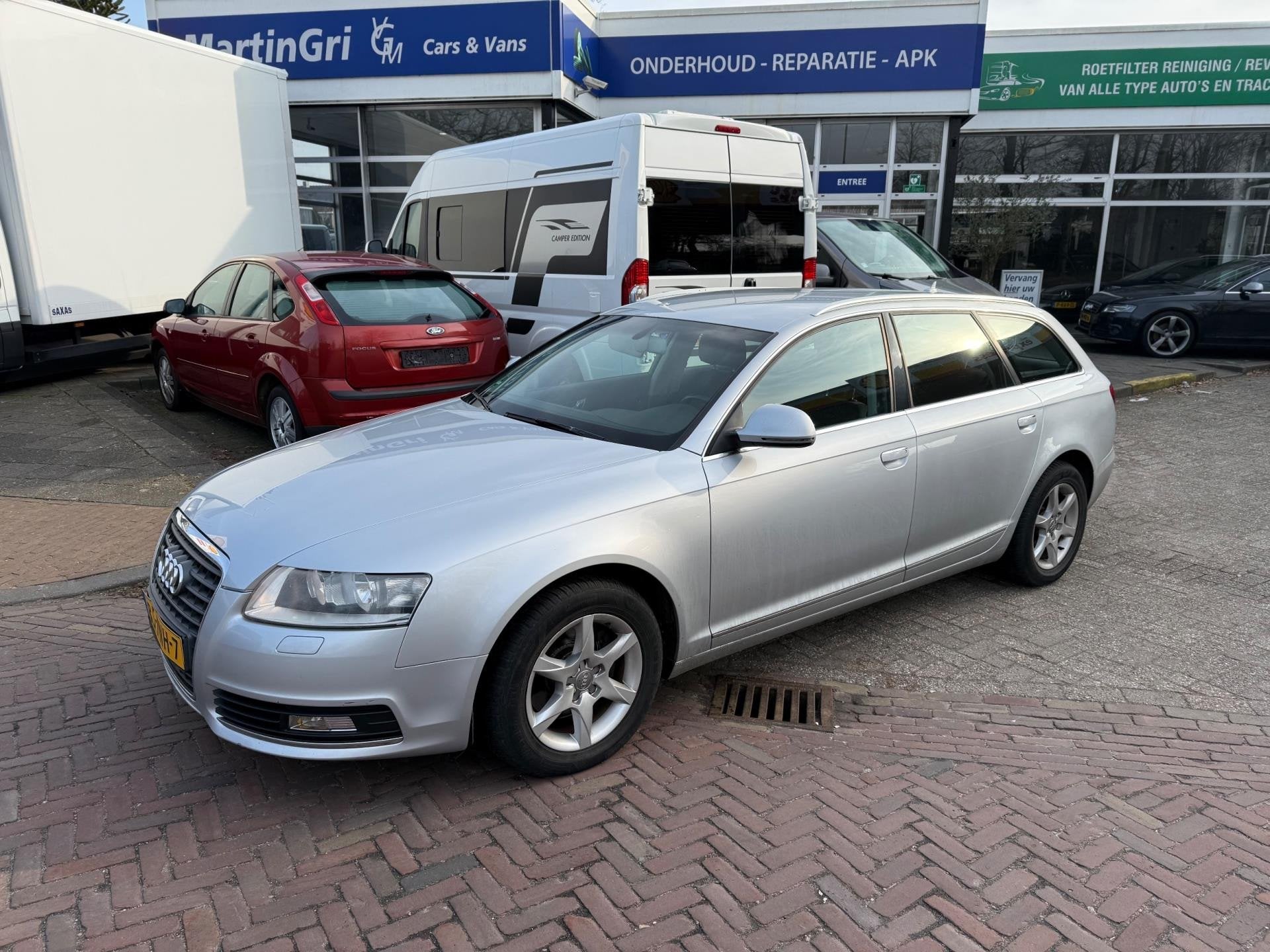Audi A6 Avant 2.0 TDI Business Edition Automaat, Auto's, Audi, Euro 5, Gebruikt, Zwart, 4 cilinders
