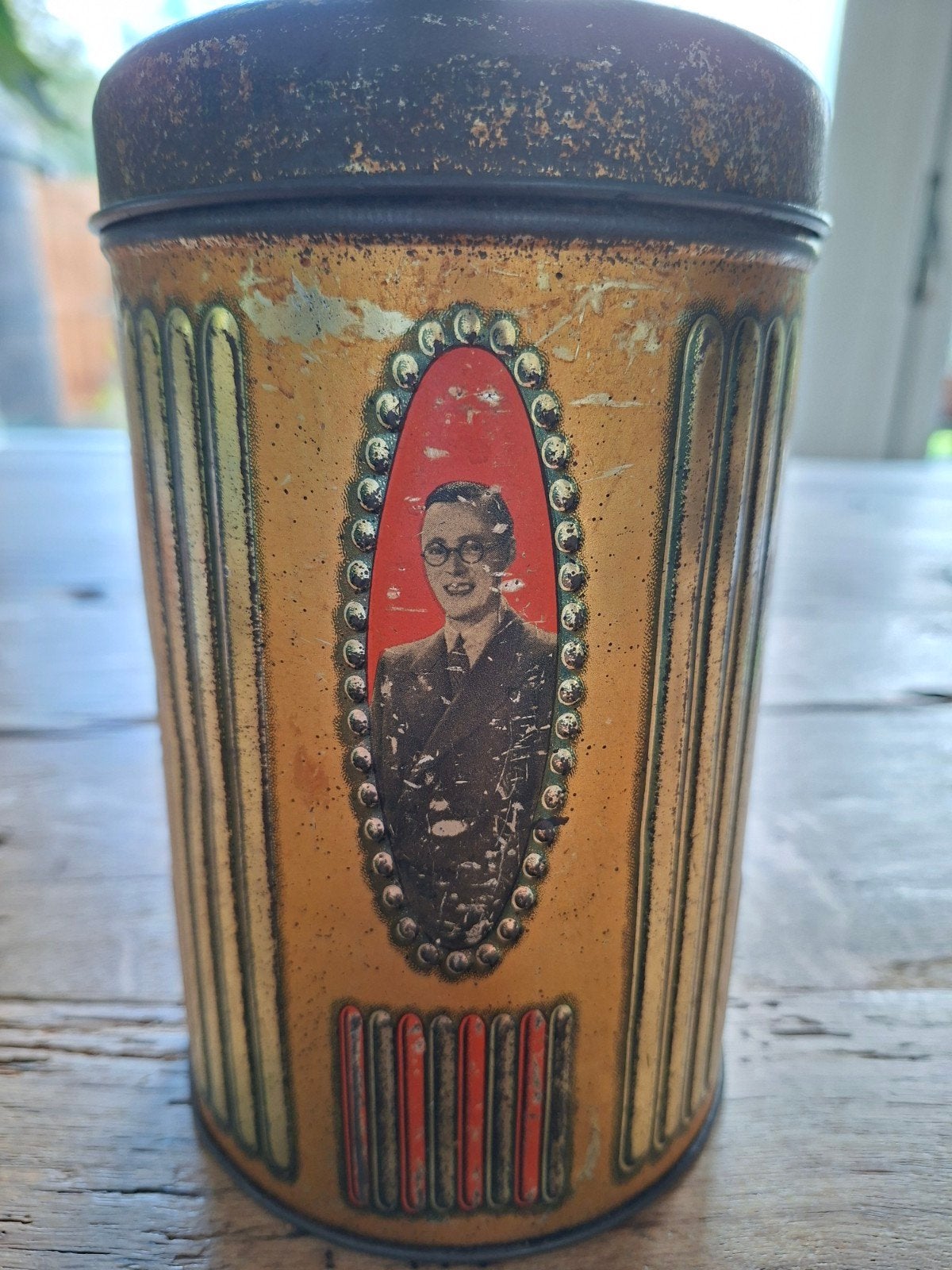 Vintage blikken bus met portretten, Ophalen of Verzenden