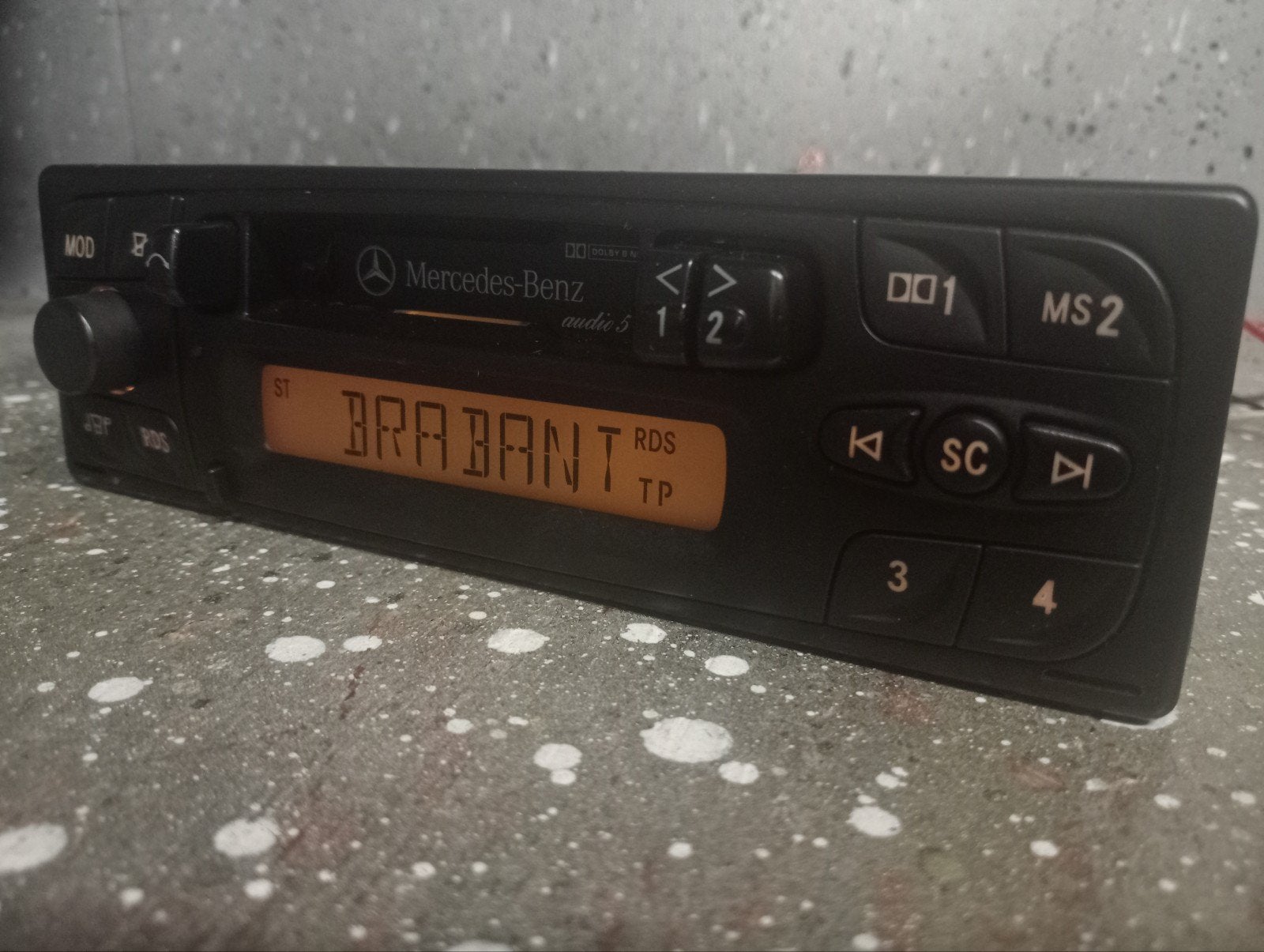 Mercedes audio 5 met code Youngtimer, Auto diversen, Ophalen of Verzenden