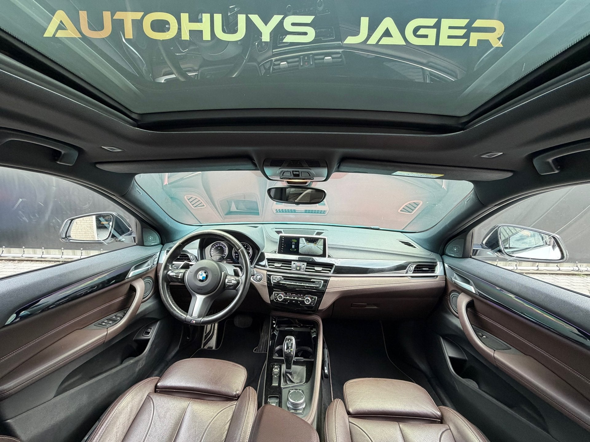 BMW X2 SDrive20i High Executive Pano Hud H&k Leder Camera Au, Auto's, X2, Euro 6, 1435 kg, Wit