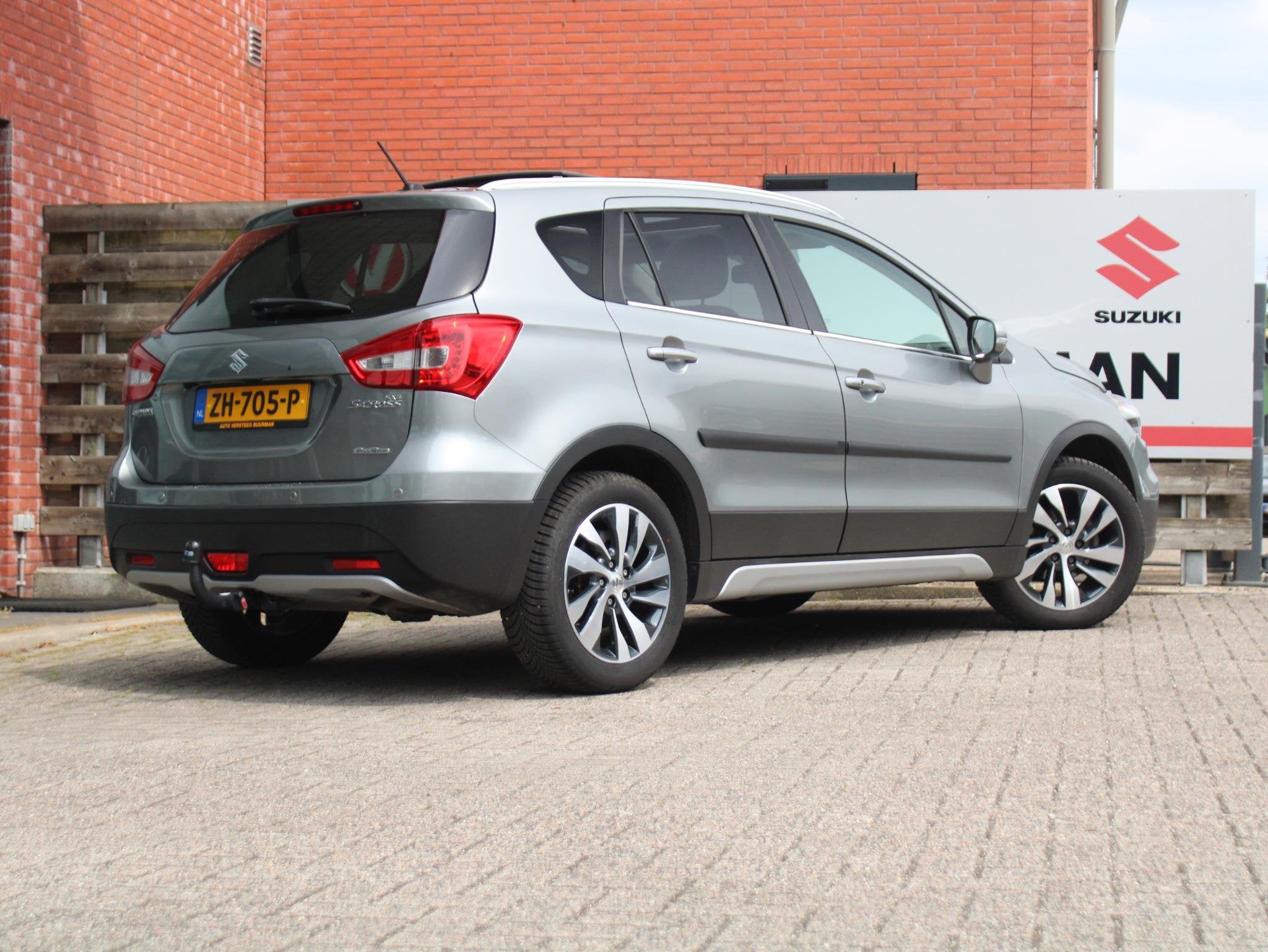 Suzuki S-Cross 1.4 Boosterjet AllGrip Stijl Lederen Bekledin, Auto's, Automaat, Gebruikt, Euro 6, 4 cilinders