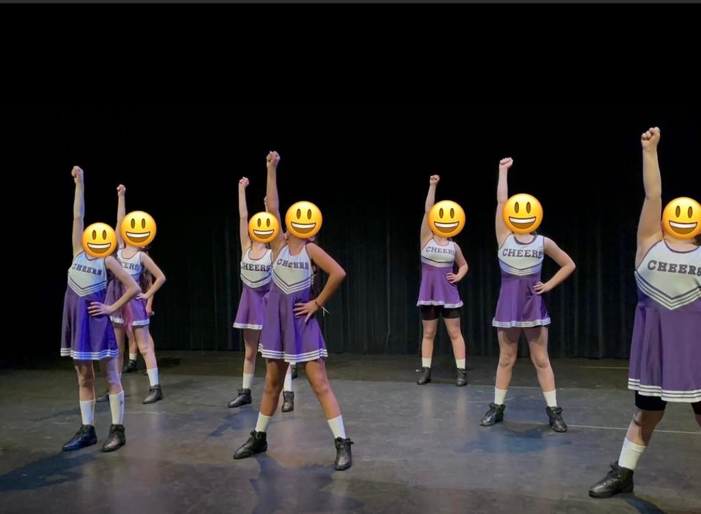 Cheerleading uniform - paars/wit - diverse maten, Kleding | Dames, Sportkleding, Gedragen, Overige typen, Maat 38/40 (M), Paars