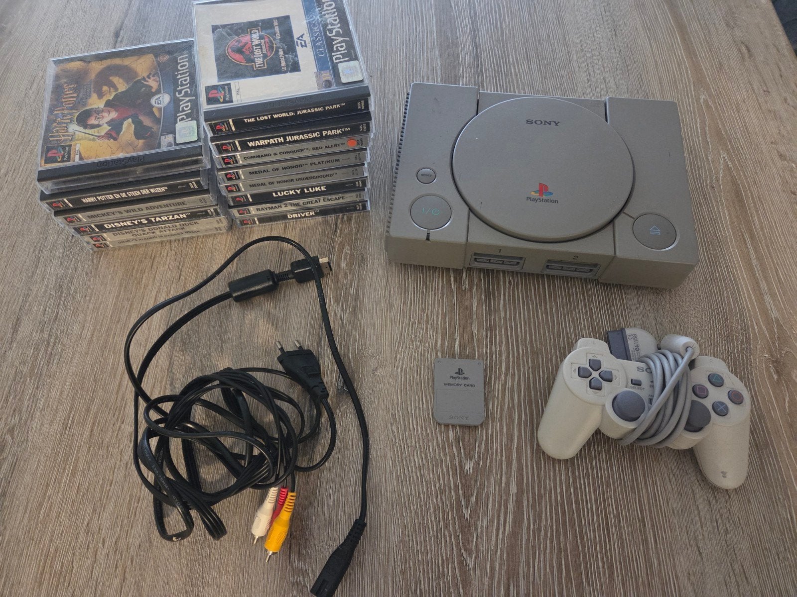 playstation 1 + spellen, Ophalen, Met 1 controller