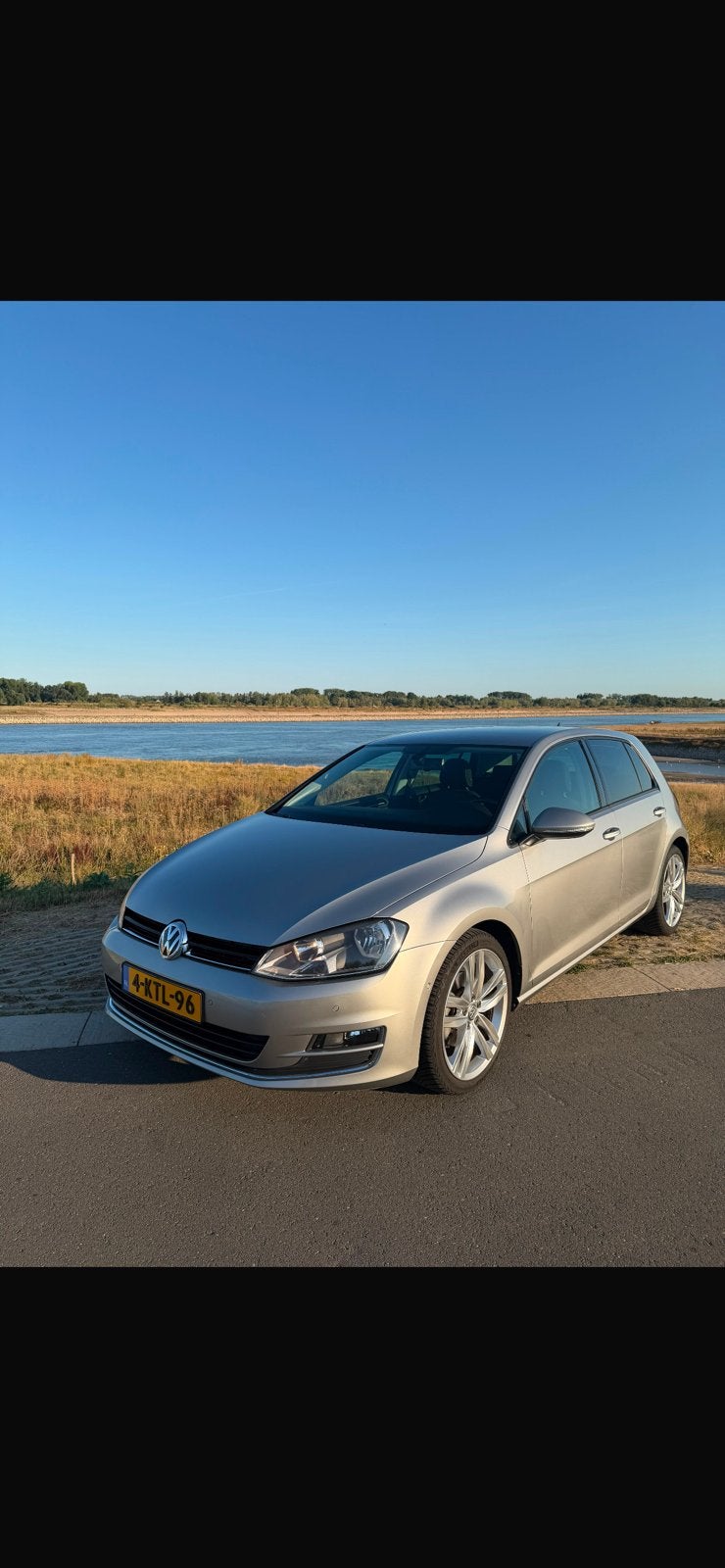 Volkswagen Golf 7 1.2 TSI DSG Highline 77KW 5D 2013 Grijs, Auto's, Volkswagen, Euro 5, Zwart, 4 cilinders, 49 €/maand