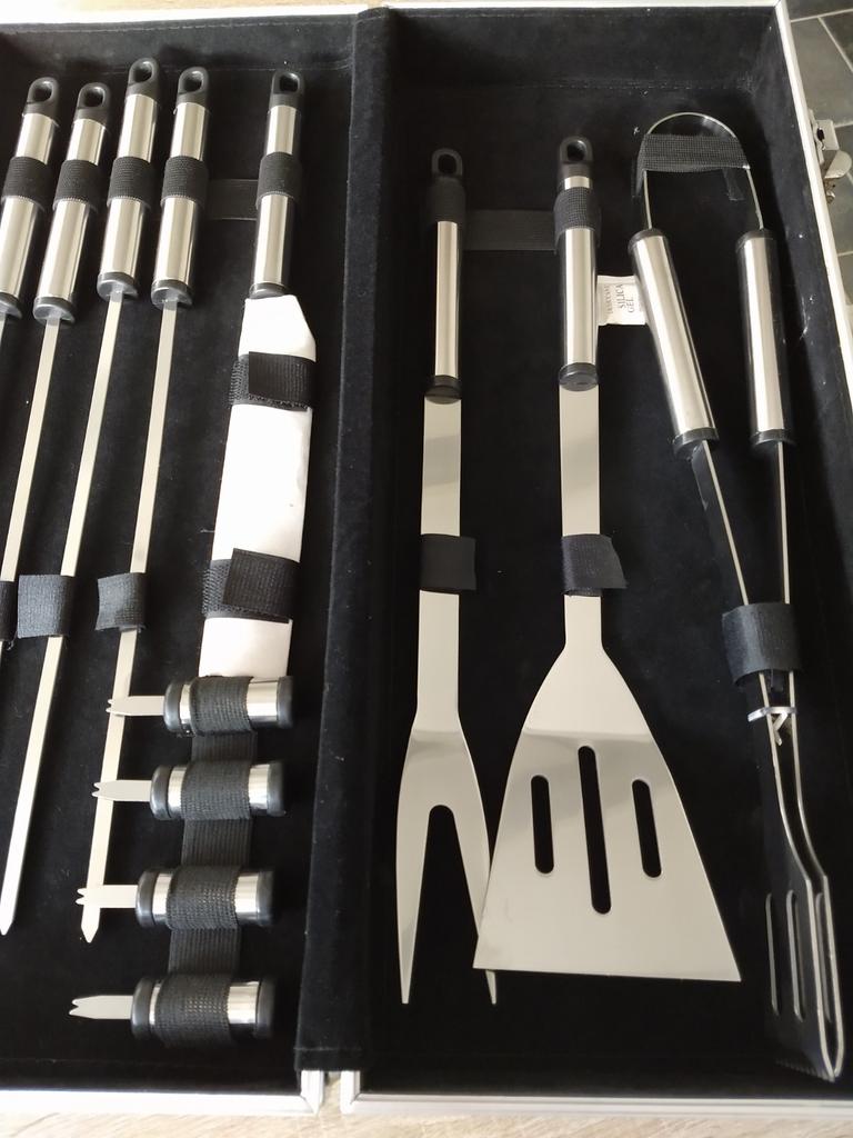 NIEUW. Bbq set., Ophalen of Verzenden, Nieuw