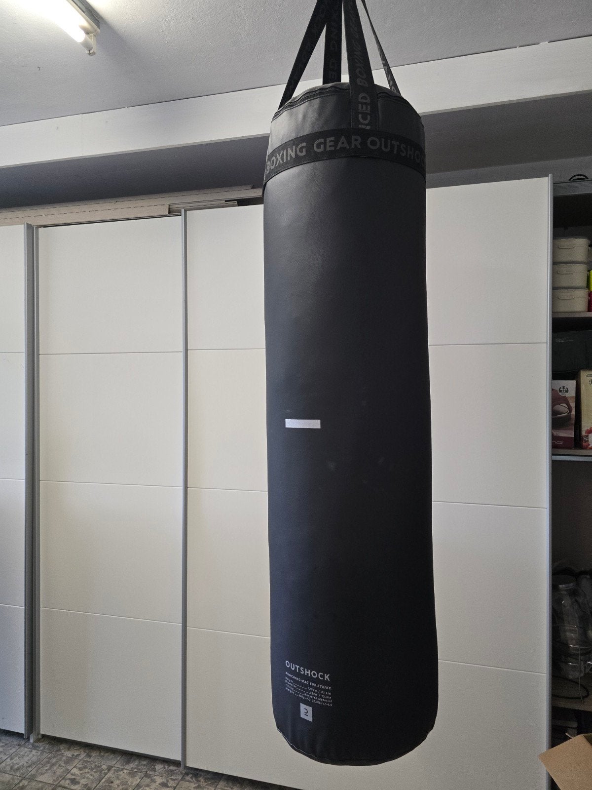 nieuw Bokszak met junior en volwassen bokshandschoenen, Ophalen, Nieuw, Bokszak
