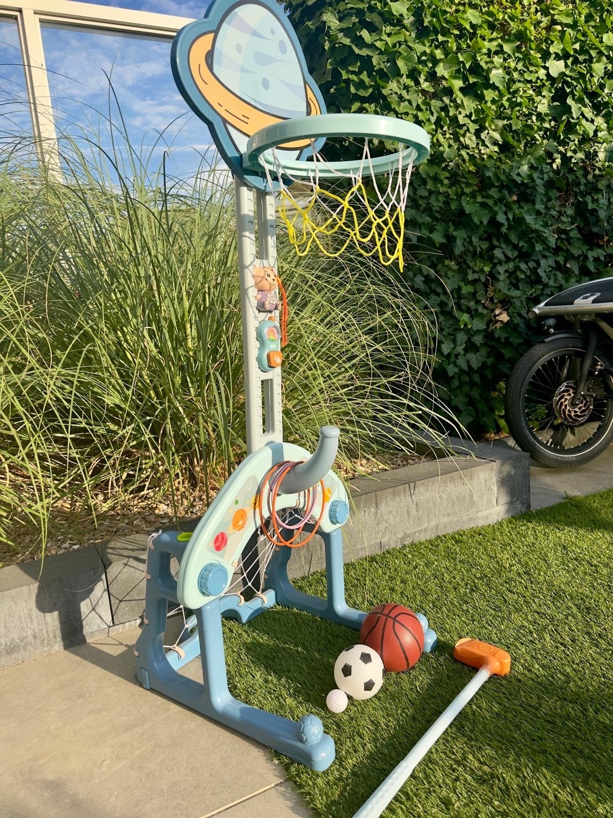 Multifunctioneel speelcentrum: basketbal, voetbal, golf, Ophalen, Gebruikt