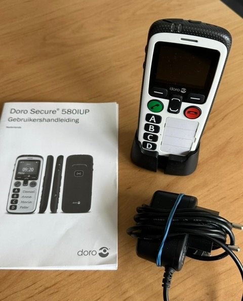 Doro Secure 580IUP - Eenvoudige telefoon voor ouderen, Geen camera, Ophalen of Verzenden, Zo goed als nieuw, Klassiek of Candybar
