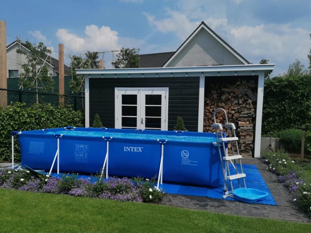 Intex Zwembad 450x220x84 met zandfilterpomp en zoutsysteem, Ophalen, 200 tot 300 cm, Rechthoekig, Opzetzwembad