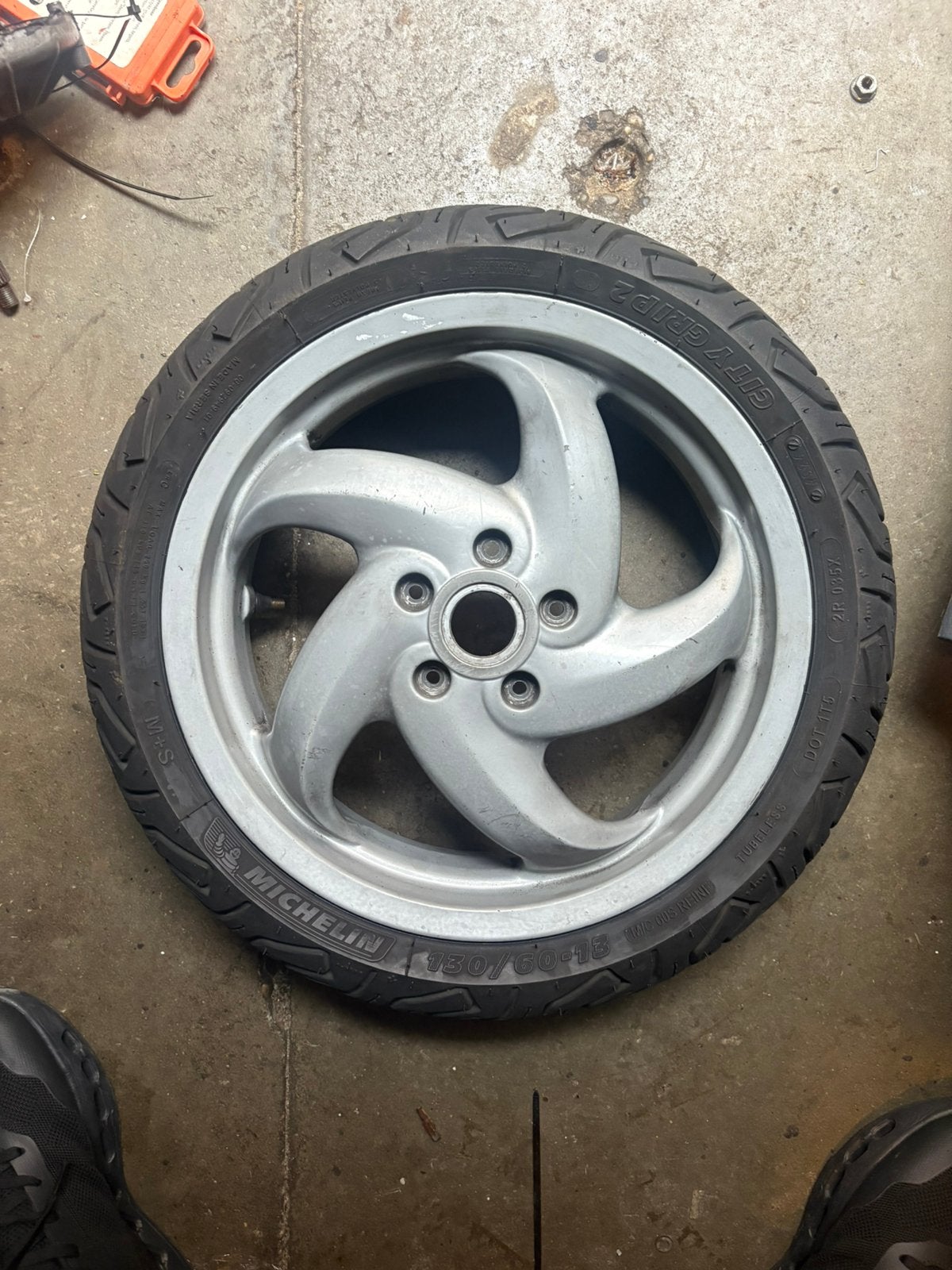 Supper nette staat dd runner velg, Ophalen of Verzenden, Zo goed als nieuw, Overige typen