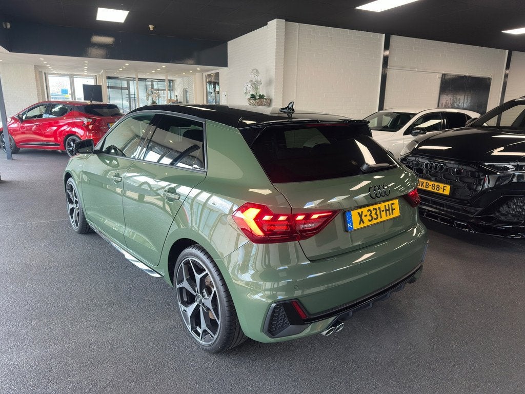 Audi A1 Sportback 40 TFSI S Line edition one Sonos ACC Half, Auto's, Audi, Euro 6, 4 cilinders, 1984 cc, Bedrijf
