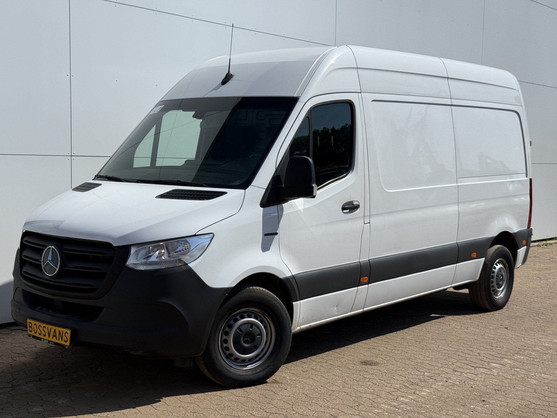 Mercedes-Benz eSprinter 312 55kWh L2H2 Elektrisch 168km WLTP, Stof, Zwart, 120 km, 116 pk