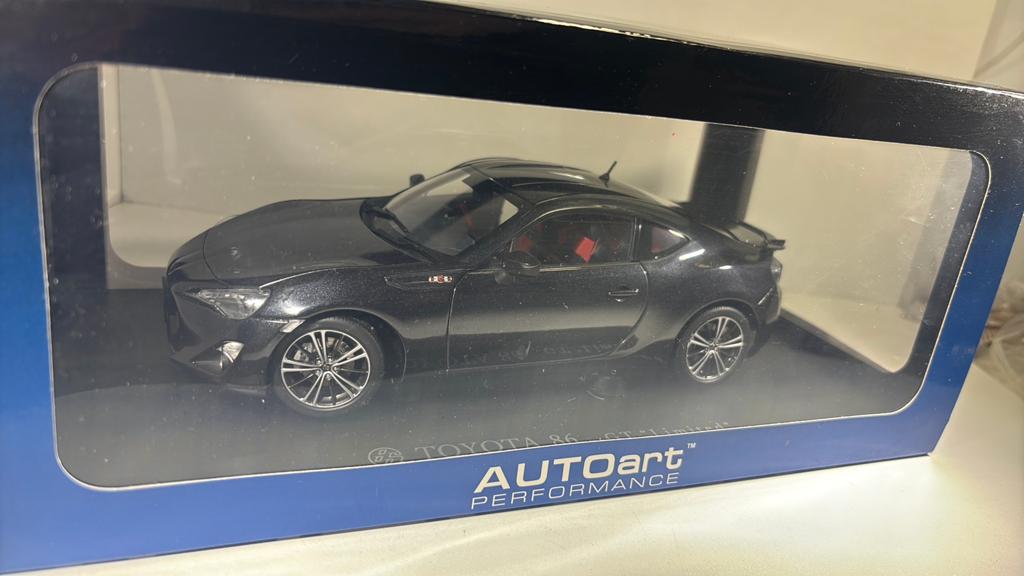 Toyota 86 gt limited autoart 1.18, Ophalen of Verzenden, Autoart, A, A
