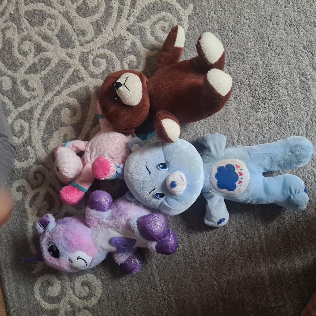 Leuke knuffel set: Eenhoorn, Care Bear en meer!, Paars, Gebruikt, Overige karakters, Ophalen of Verzenden