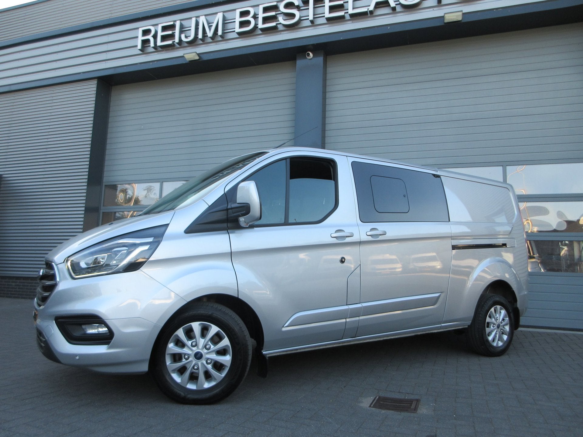 Ford Transit Custom 320 2.0 TDCI L2, Limited, DC, Dubbel Cab, Auto's, Bestelauto's, 4 cilinders, Bedrijf, 170 pk, Ford