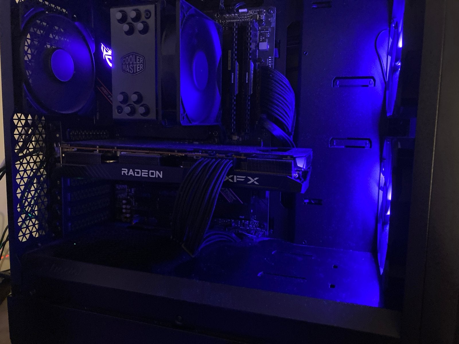 Krachtige Gaming PC, Computers en Software, Desktop Pc's, Gebruikt, 3 tot 4 Ghz, SSD, 16 GB, Met videokaart, Gaming, Ophalen of Verzenden