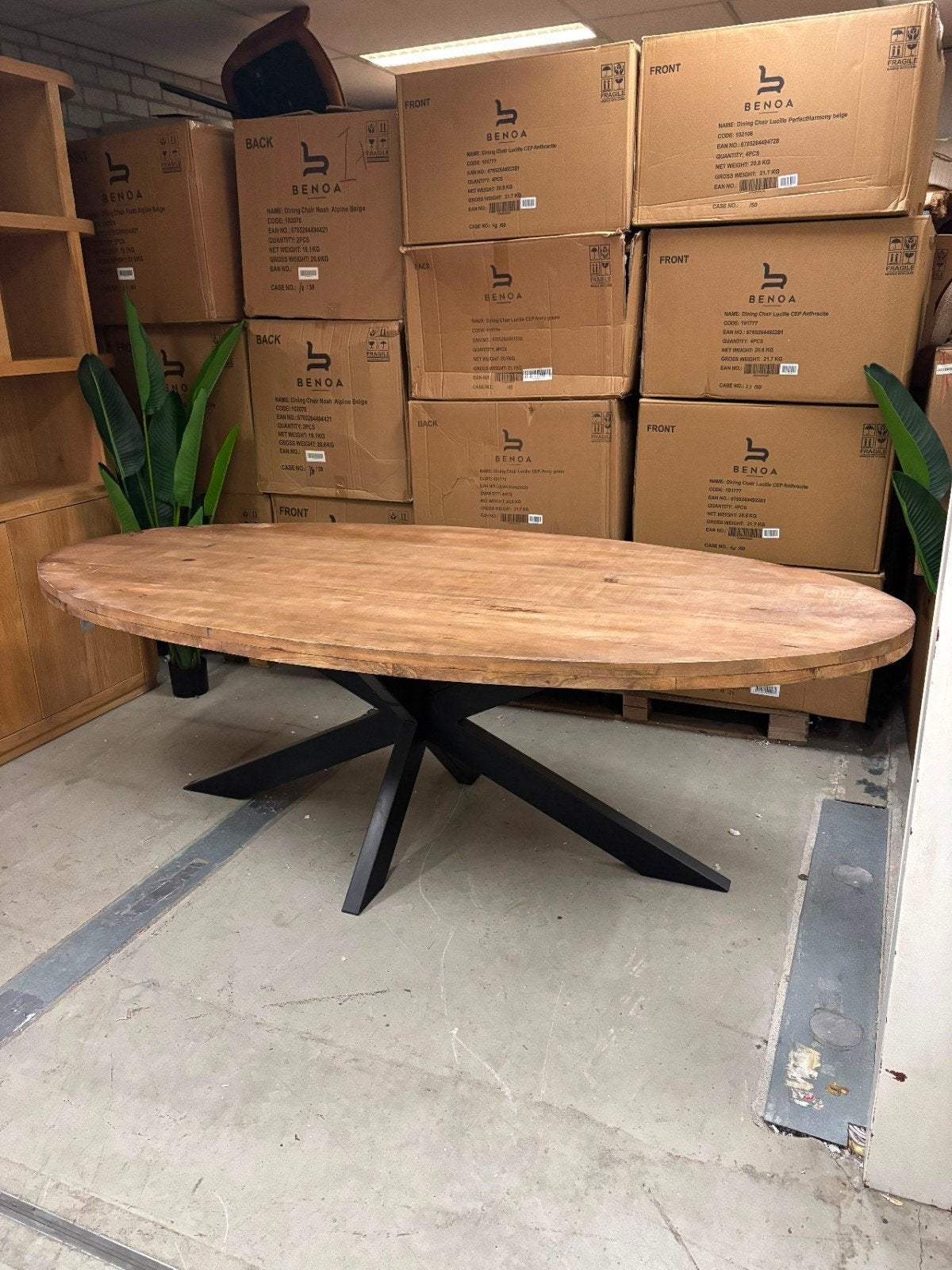 Eetttafel Sturdy 240cm Ovaal Mangohout van Brix, Ophalen