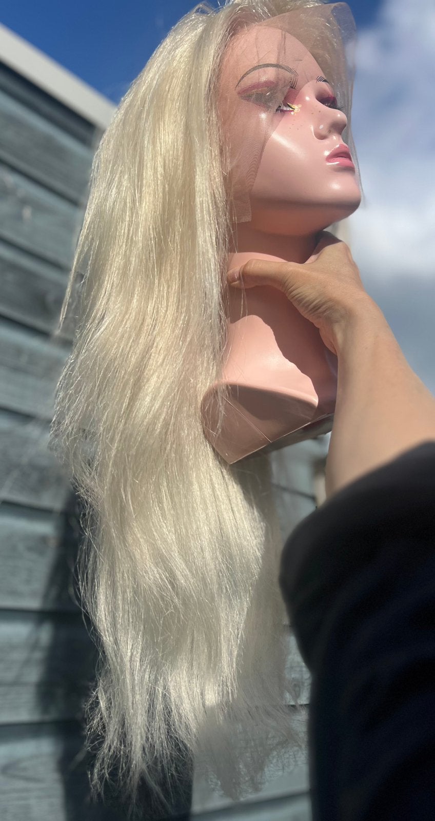 Platinum blond 75 cm human hair lace front wig, Ophalen of Verzenden, Nieuw, Pruik of Haarverlenging
