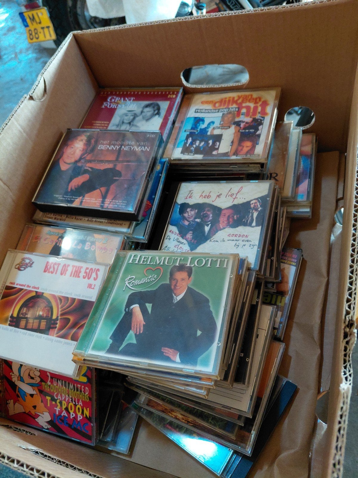 Doos vol cd's, Ophalen