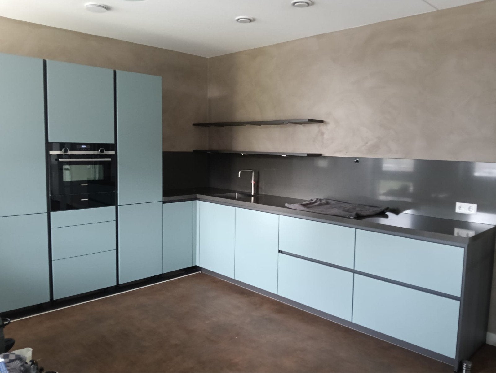 zgan. Siematic hoekkeuken incl.apparatuur en garantie, Hoekkeuken, Ophalen of Verzenden, Zo goed als nieuw, Composiet