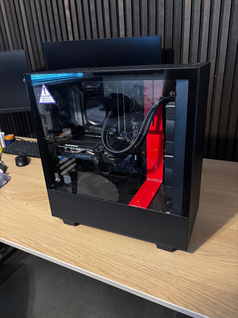 Watergekoelde Gaming Pc