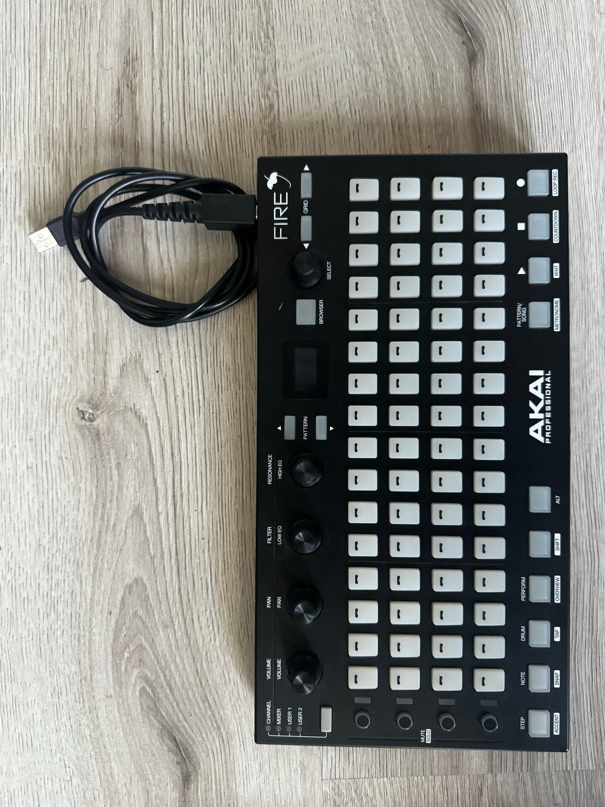 Akai Professional Fire - Zo goed als nieuw, Overige aantallen, Zo goed als nieuw, Met midi-aansluiting, Ophalen