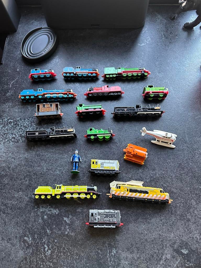 Partij Thomas de Trein locomotieven en wagons, Ophalen of Verzenden, Gebruikt, Treinset