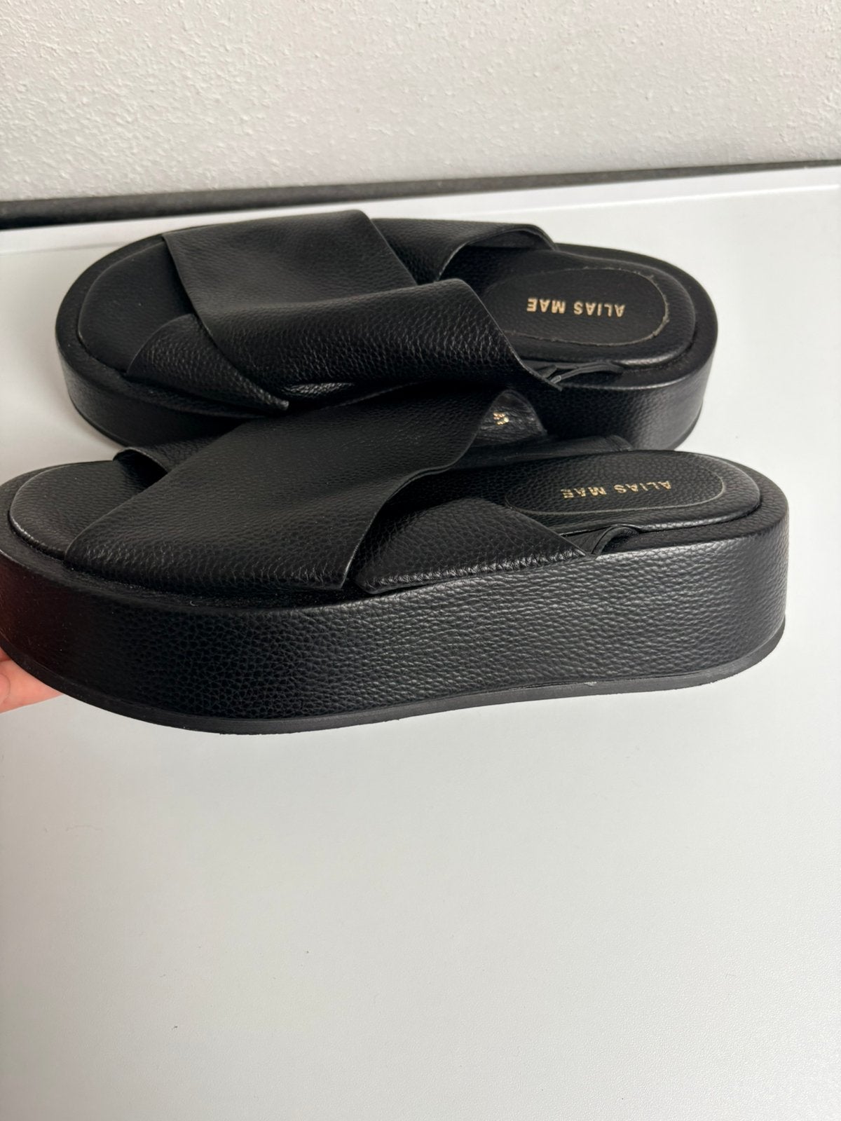 Alias mae slipper platform nieuw zwart maat 41, Ophalen of Verzenden, Zo goed als nieuw, Zwart