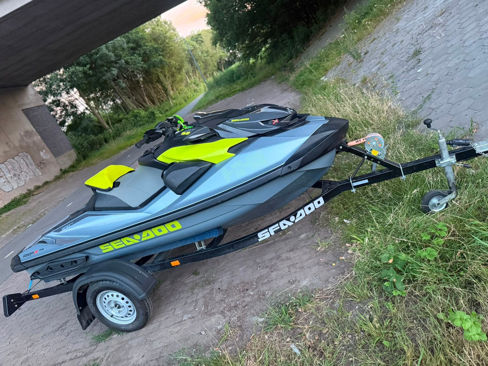 Seadoo rxp x RS 325, Ophalen, Zo goed als nieuw, Benzine, 200 pk of meer