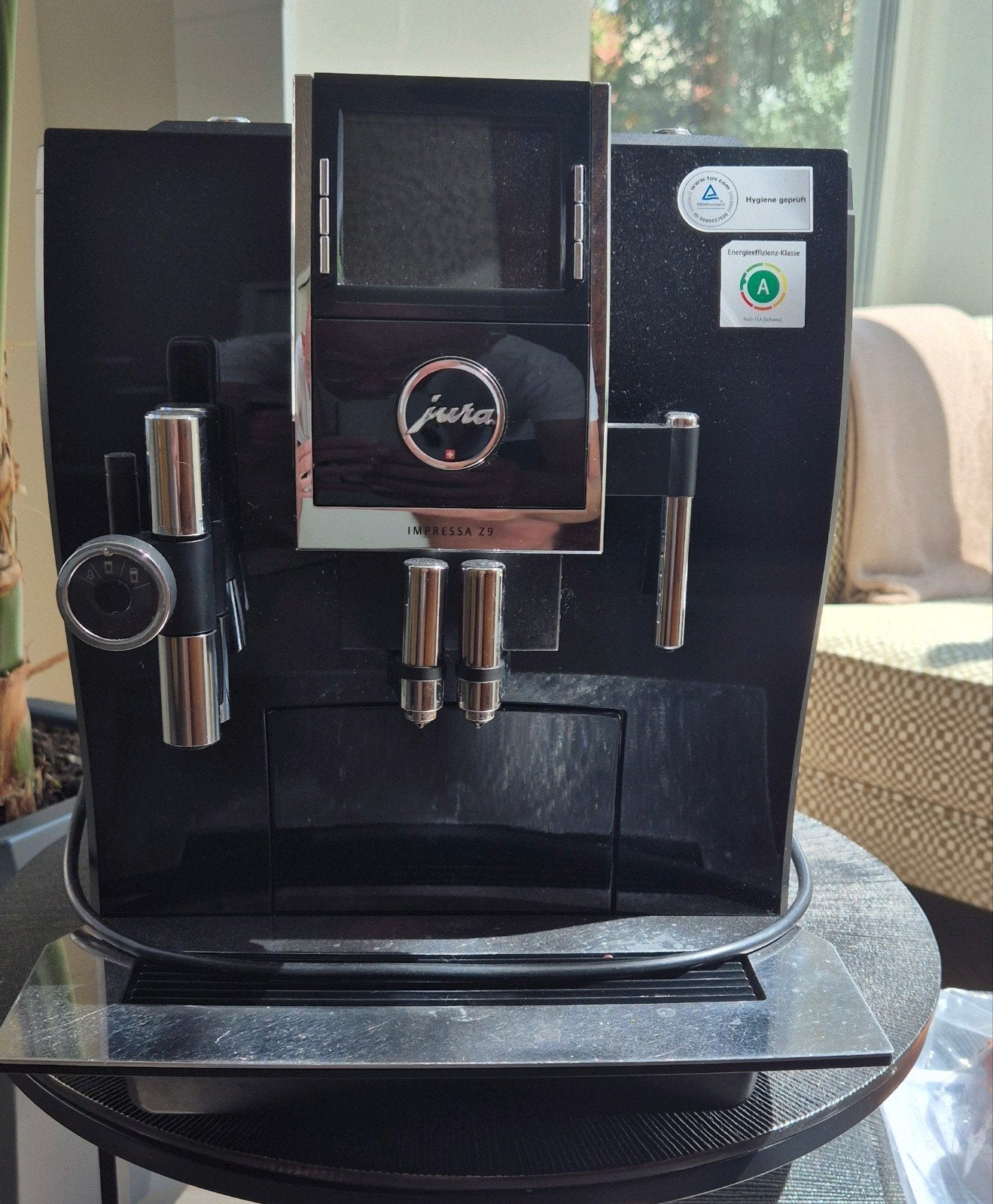 Jura Impressa Z9 Koffiemachine - Zo goed als nieuw, Witgoed en Apparatuur, Koffiezetapparaten, Ophalen, 10 kopjes of meer, Koffiemachine