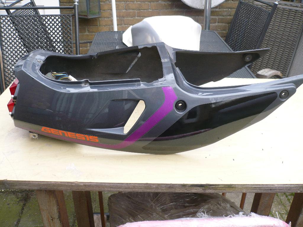 achterkap fzr 600r  yzf 750 r, Ophalen, Gebruikt