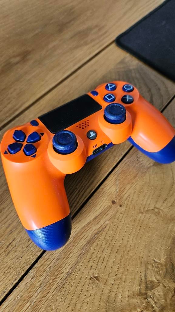 Originele PS4 controller oranje/blauw, Ophalen of Verzenden