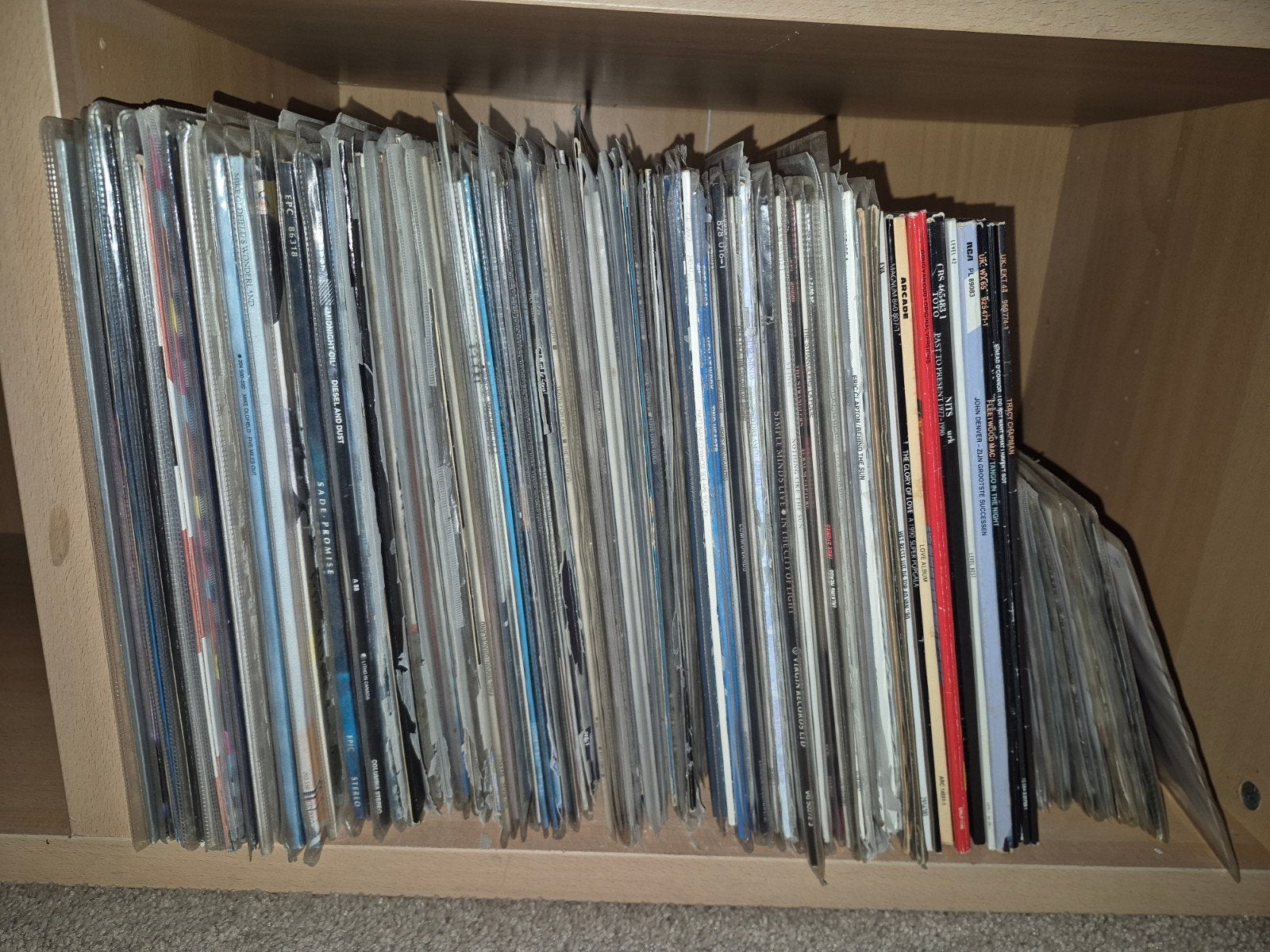 Houten Boekenkast met Verstelbare Planken, Ophalen, Met plank(en), Gebruikt, 100 tot 150 cm