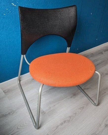 Octave Armchair Oranje Vintage stoel by Thibaut Desombres, Overige kleuren, Hout, Ophalen of Verzenden, Zo goed als nieuw