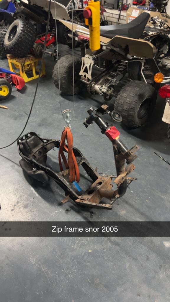 Piaggio Zip frame snor 2005, Fietsen en Brommers, Brommeronderdelen | Snorfietsen, Ophalen of Verzenden, Gebruikt, Frame, Piaggio