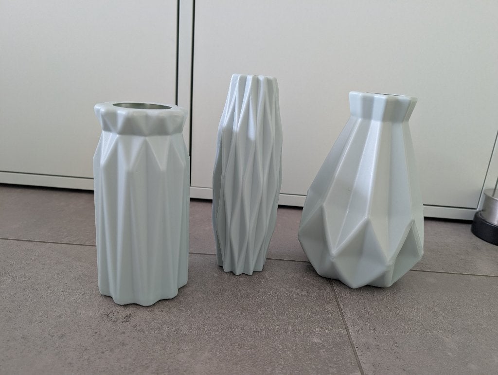 Design bloemenvazen; kleur mintgroen (hard plastic) 3x, Ophalen of Verzenden, Zo goed als nieuw, Groen, Kunststof