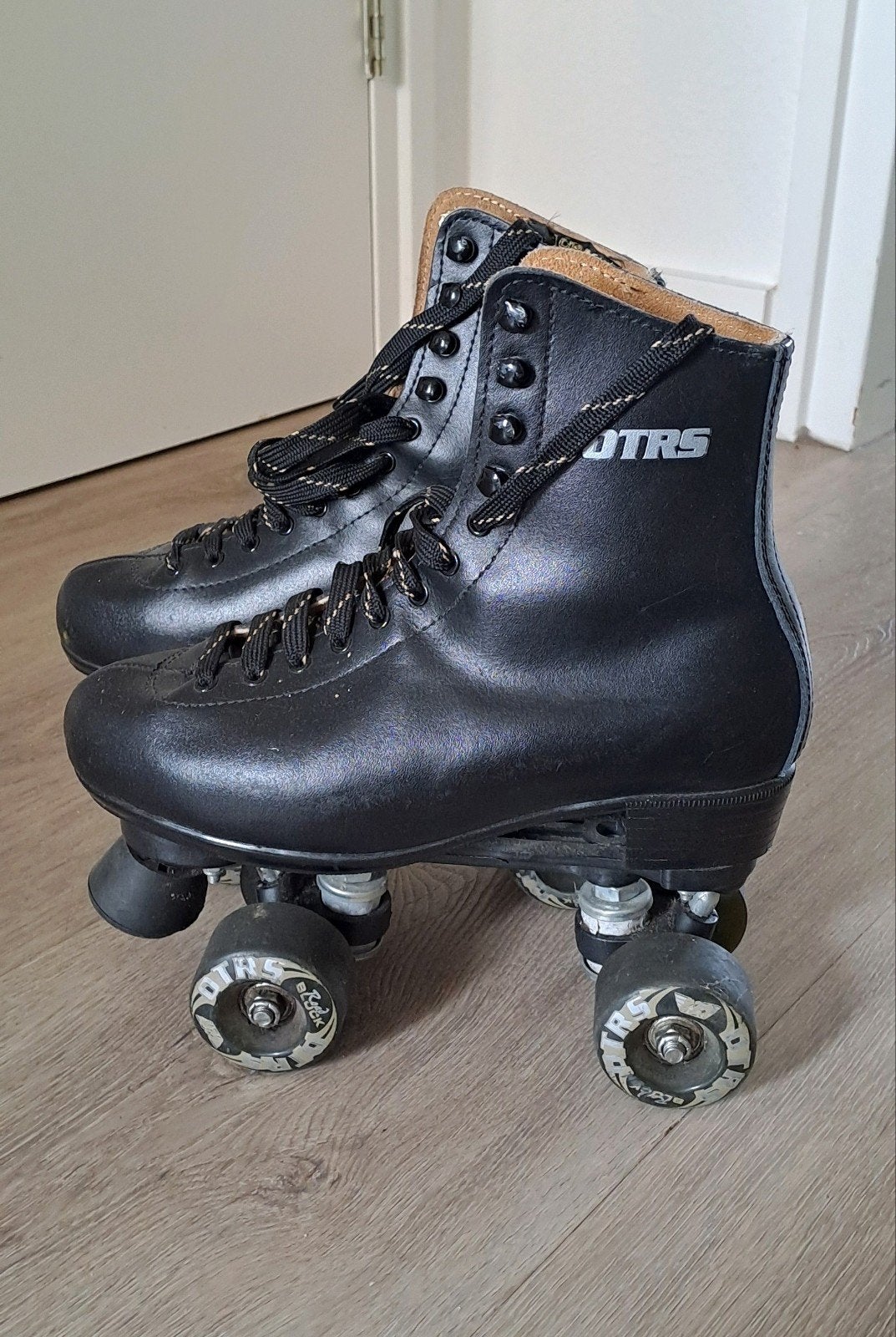 Rolschaatsen  ACRO OTRS maat 39 professioneel, Sport en Fitness, Overige merken, Overige typen, Ophalen of Verzenden, Zo goed als nieuw