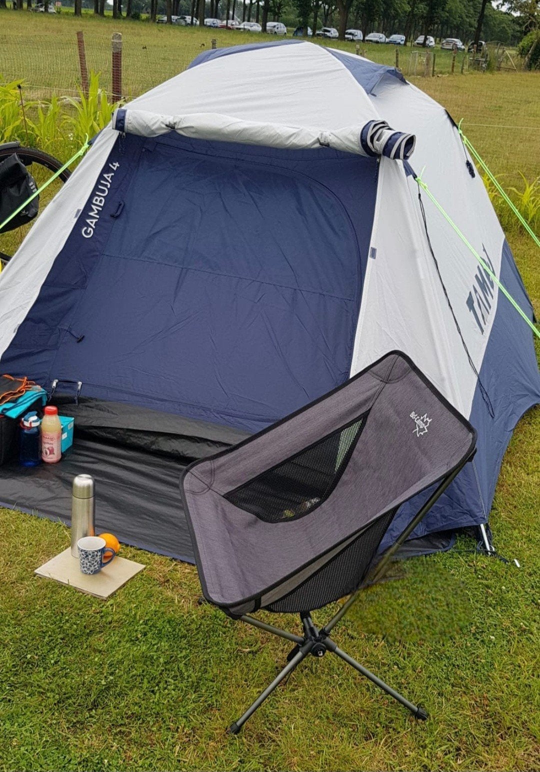 Tambu Gambuja 4-persoons tent - Ideaal voor kamperen, Ophalen, Gebruikt, Tot en met 4