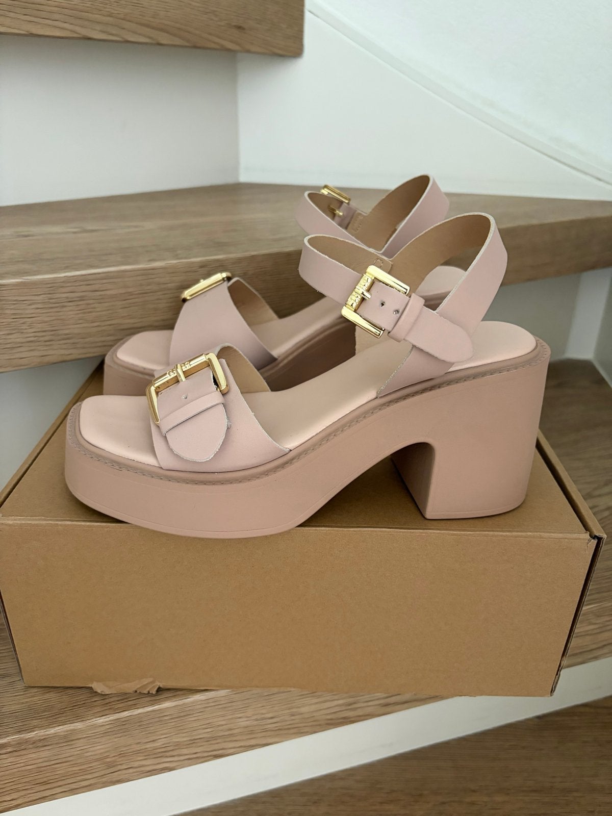 Dune London Jupiter Blush Leather Sandalen Maat 38, Zo goed als nieuw, Roze, Sandalen of Muiltjes, Ophalen of Verzenden