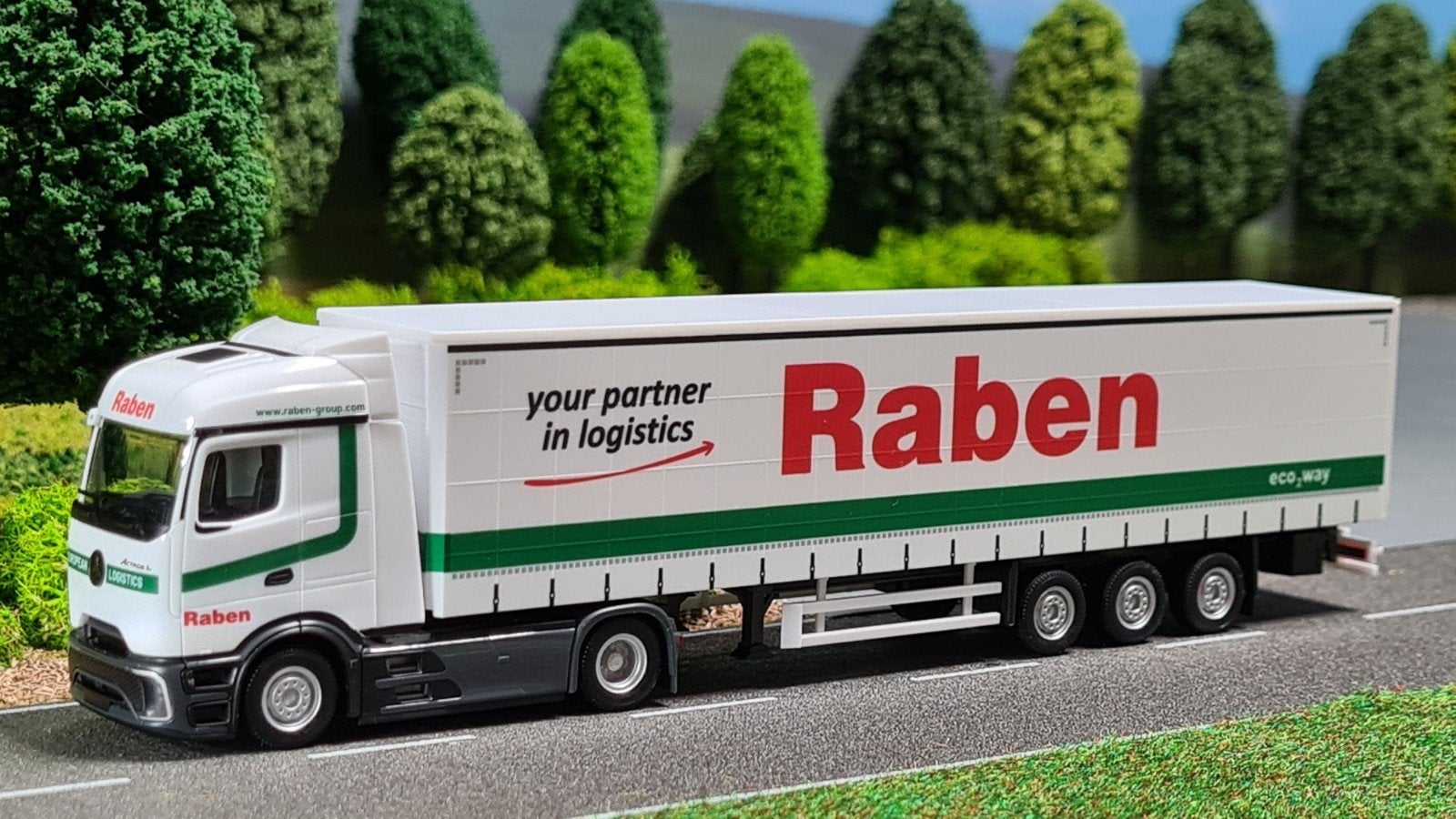 237 Herpa 1:87 Raben Mercedes ProCabin schuifzeiltrailer, Ophalen of Verzenden, Nieuw, Bus of Vrachtwagen, Herpa