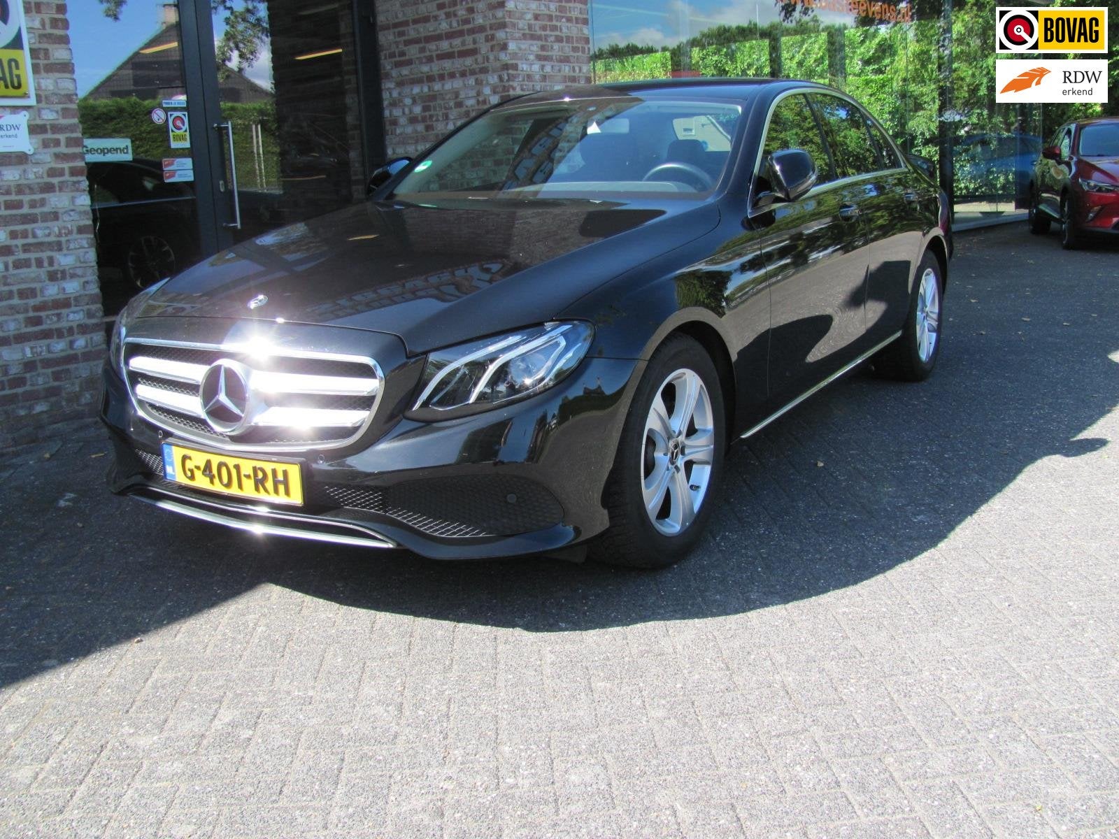 Mercedes-Benz E-klasse 200 Advantage Automaat 4drs, Auto's, Achterwielaandrijving, Gebruikt, 4 cilinders, 150 pk