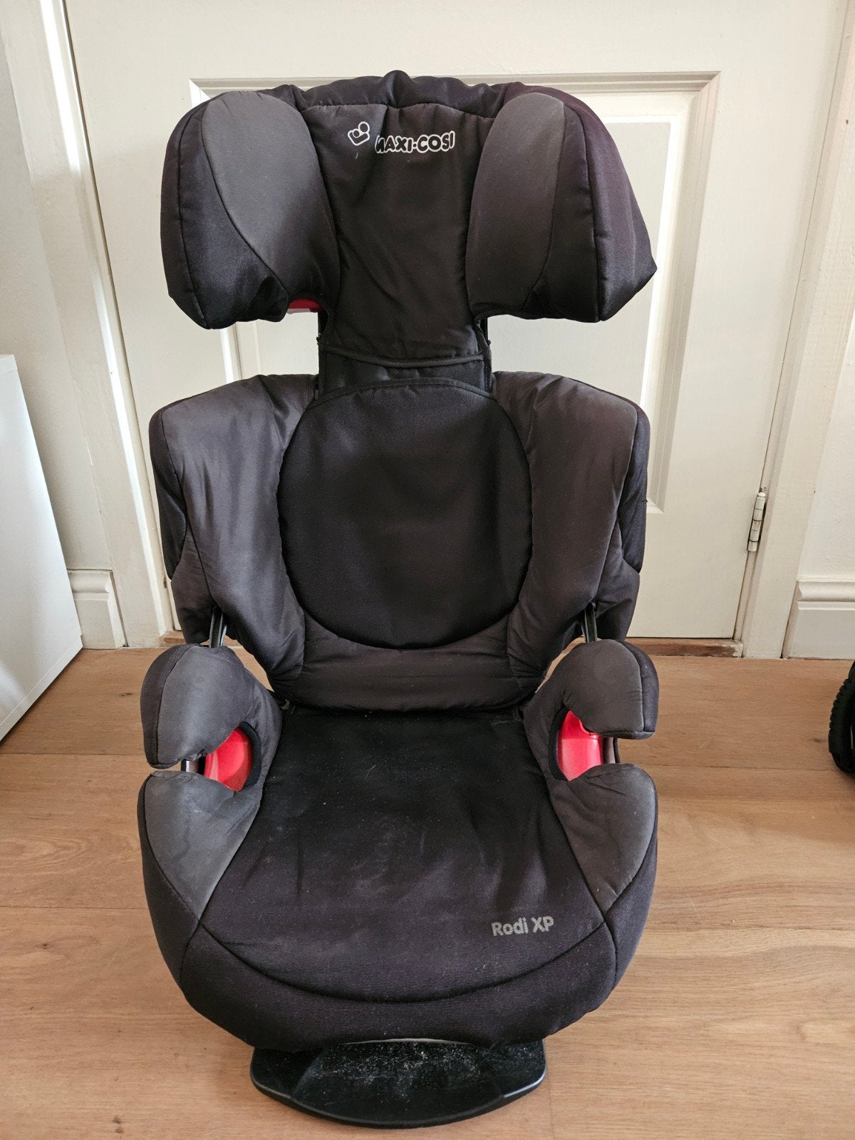 Maxi-Cosi Rodi XP autostoel - Zwart, Gebruikt, Ophalen, 15 t/m 36 kg, Zijbescherming, Maxi-Cosi