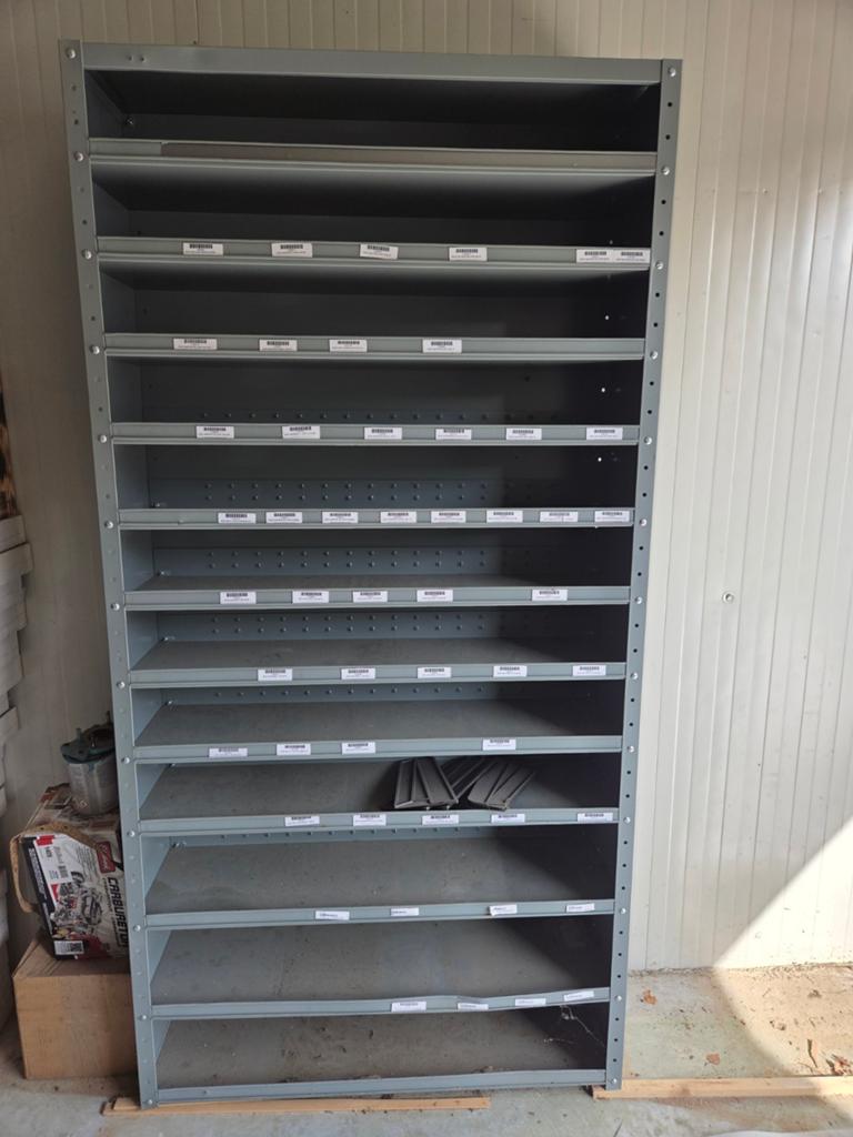 Metalen magazijnstelling met 11 legborden, Ophalen of Verzenden, Gebruikt, Dynamo