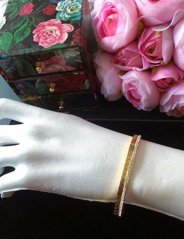 Luxe armband goud bangle met kristal - maat: 20 cm, Met kristal, Overige materialen, Verzenden, Nieuw