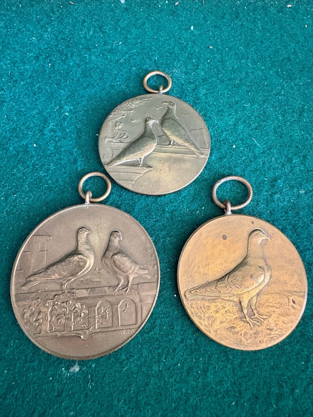 3 bronzen medailles met duivenmotief, jaren '40-'50, Ophalen of Verzenden, Brons, Nederland
