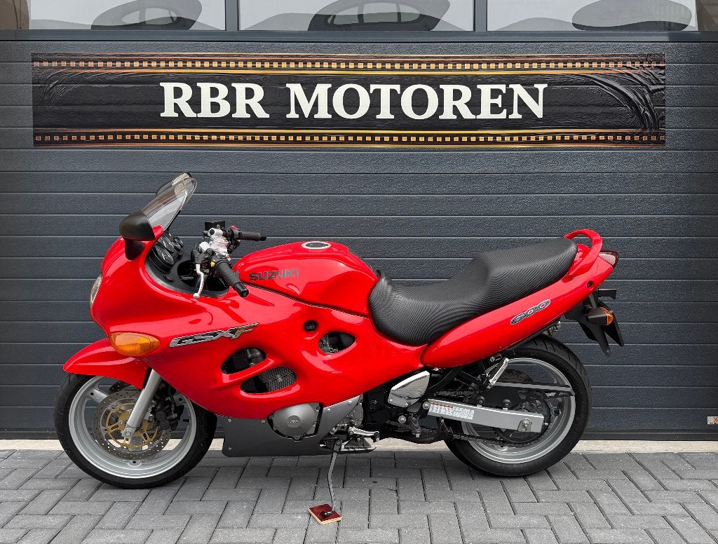 Suzuki GSX600F 1999 | 25.000 km | Uniek netjes | €1.490, Motoren, Motoren | Suzuki, Sportuitlaat, Occasion, 4 cilinders, Motorrijbewijs A