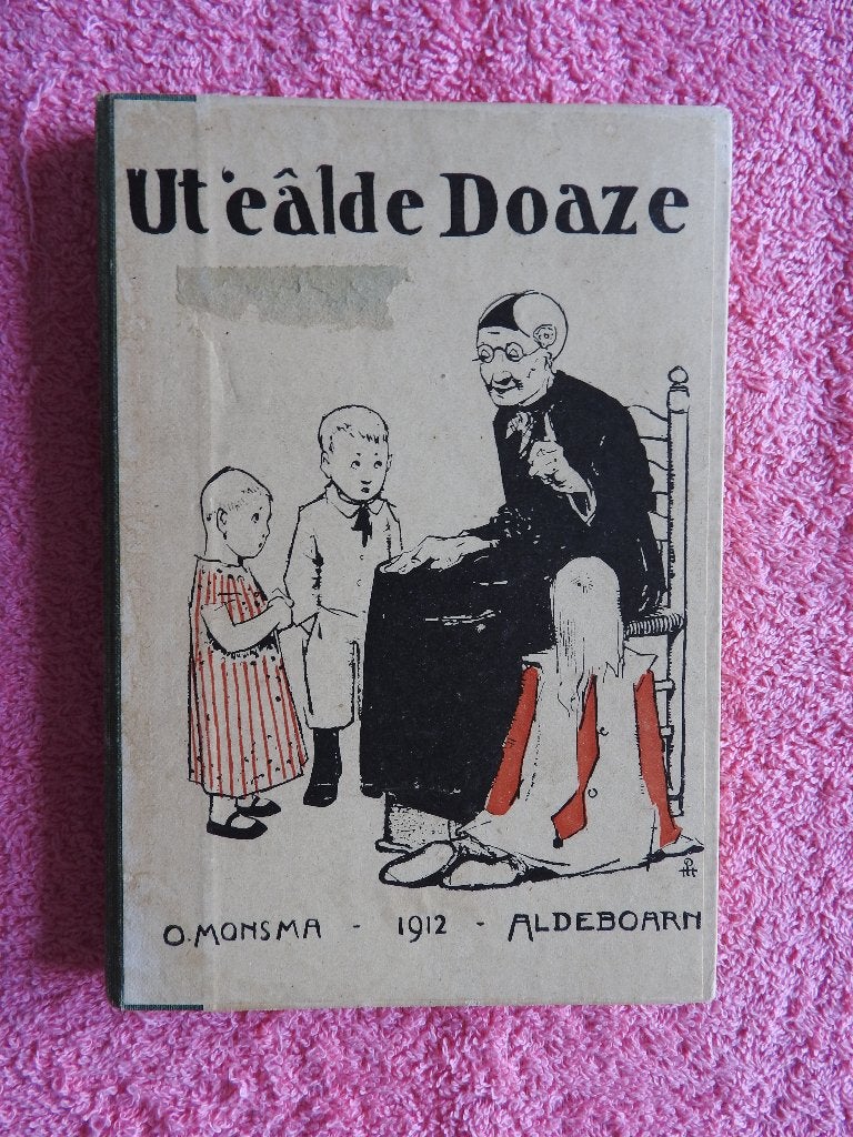Ut 'e âlde Doaze - Frysk lêzboekje for de bern (1912), Ophalen of Verzenden, Gelezen