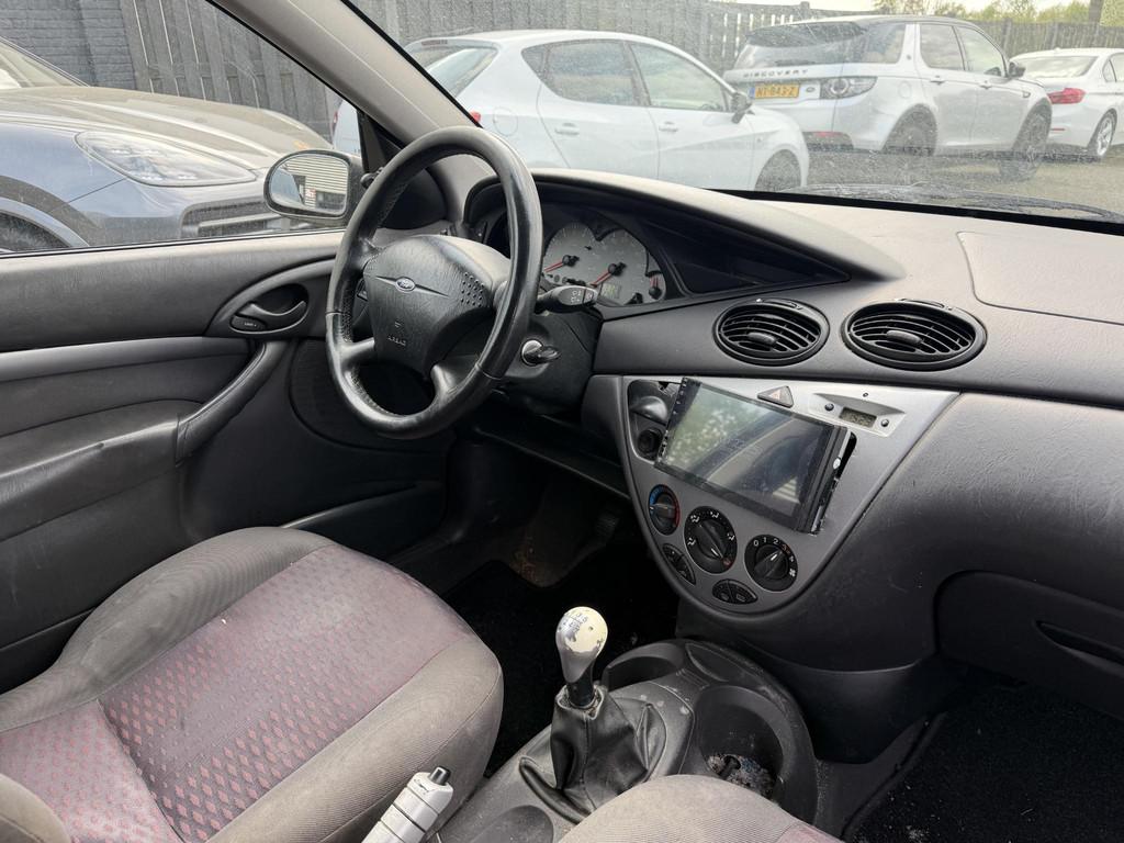 Ford Focus 1.6-16V Collection | Airco | Elektrische Ramen |, 1596 cc, 4 cilinders, 1036 kg, Zwart